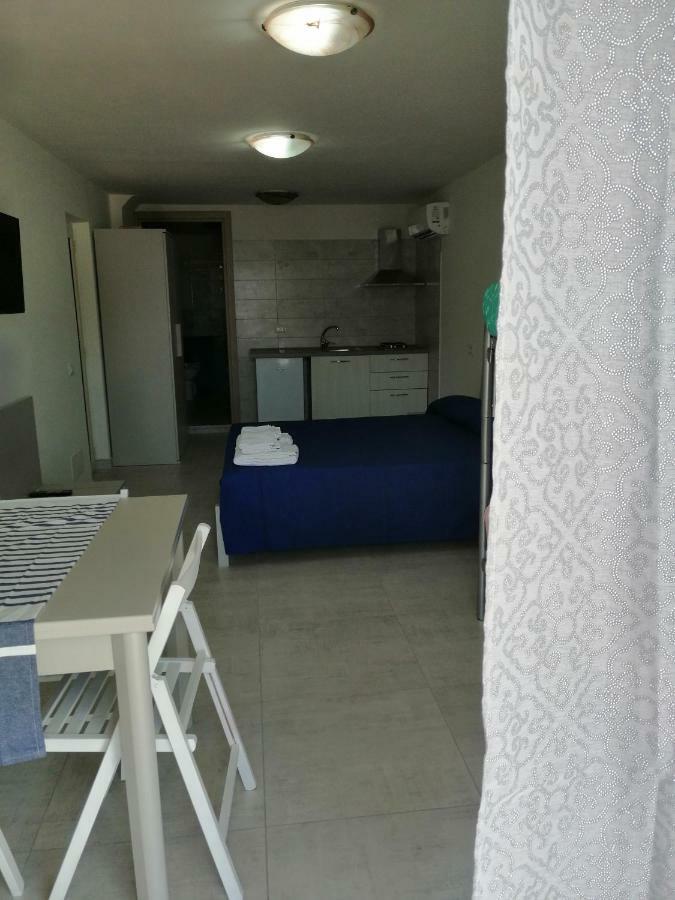 Monolocale Tirreno Studio Seafront Formia Buitenkant foto